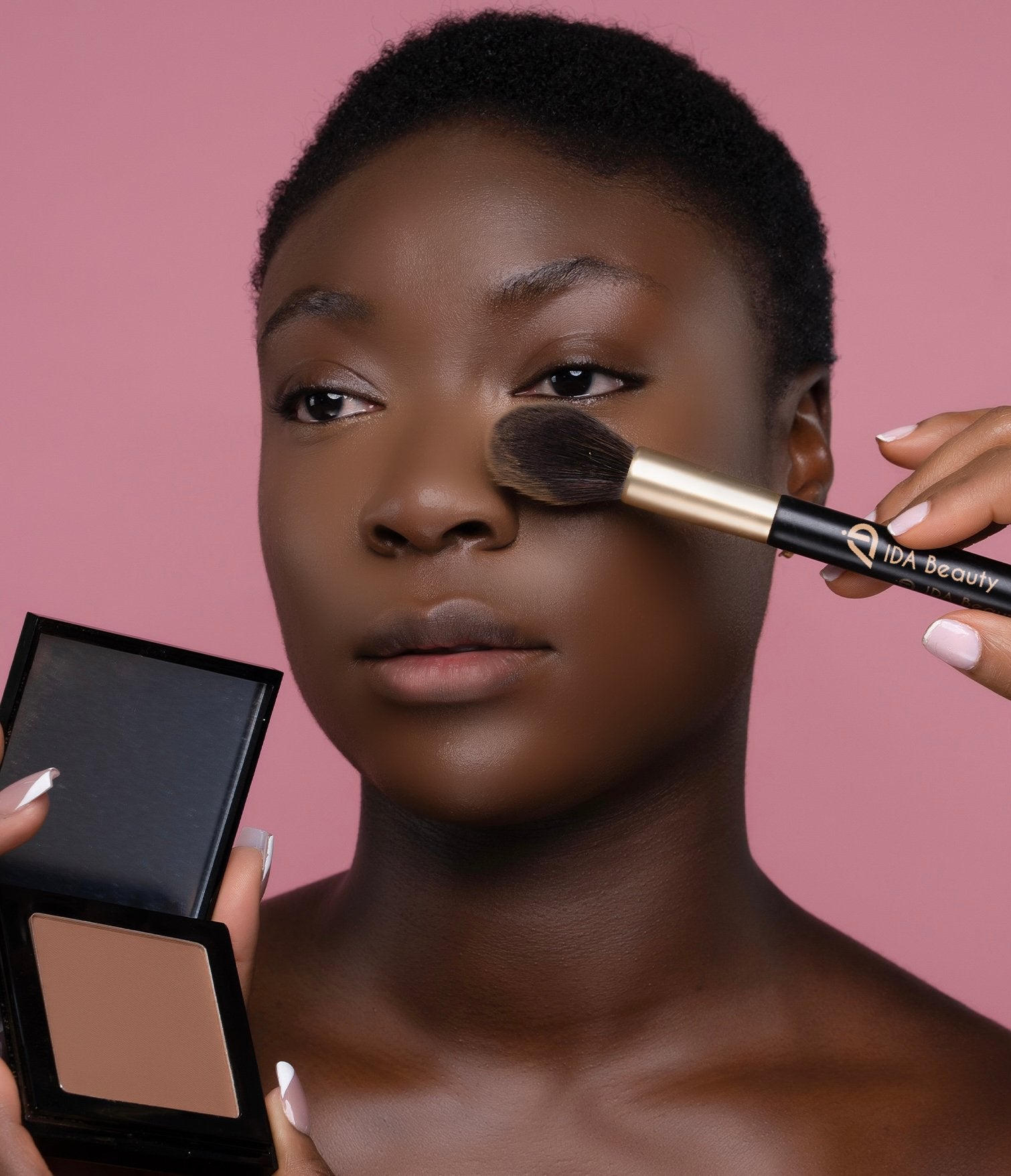 2 In 1 Glam It! Perfect Full Coverage Matte Powder Pressed Foundation