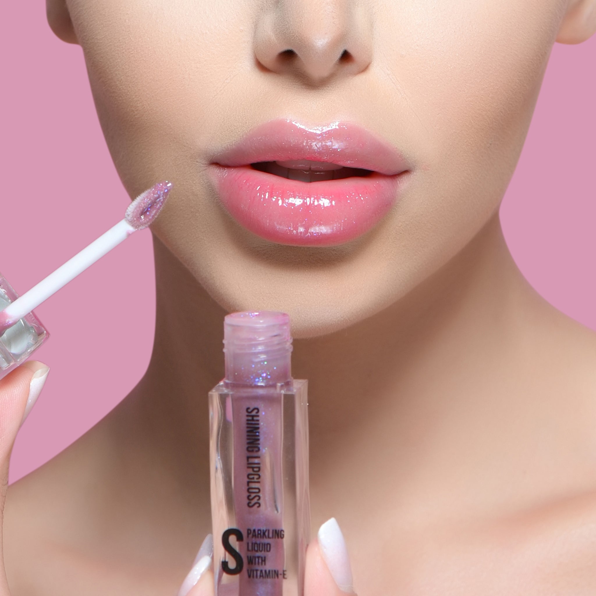 LuxeLustre Shininy Lip Gloss | IDA Beauty. Creates Ultra-Shiny, Juicy, Fuller-Looking Lips