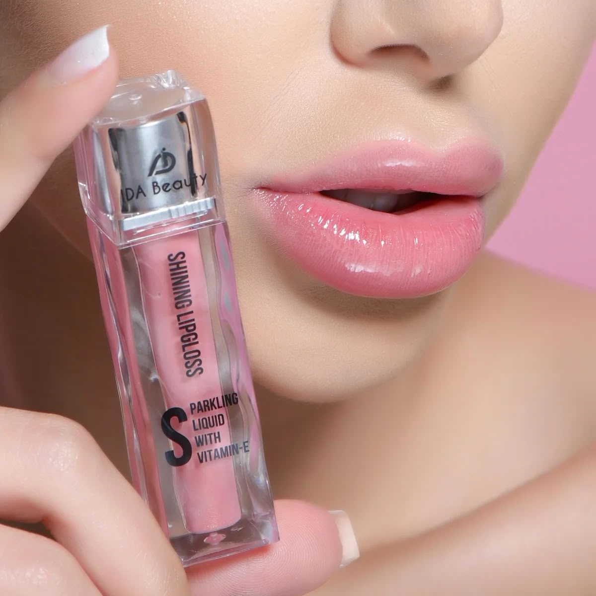 LuxeLustre Shining Lip Gloss